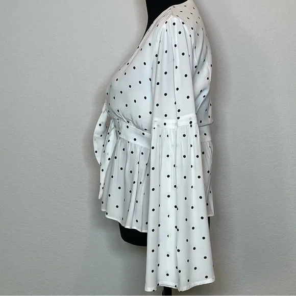 VICI Morgan White & Black Polka Dot Tie Top Size L - Picture 4 of 10
